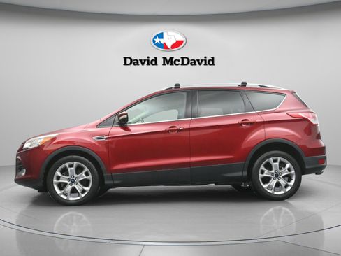 Used 2015 Ford Escape Titanium FWD image 30