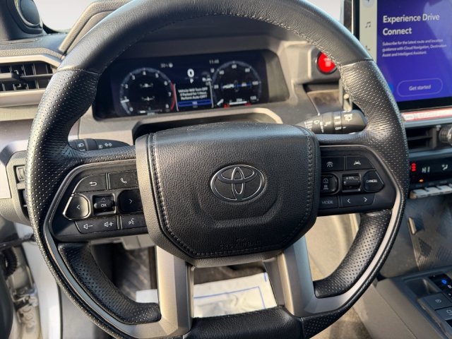 Used 2025 Toyota 4Runner TRD Sport Premium AWD/4WD image 13