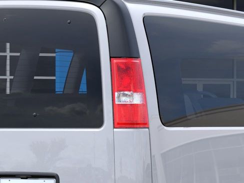 New 2024 Chevrolet Express 3500 LS w/ Chrome Appearance Package RWD image 11