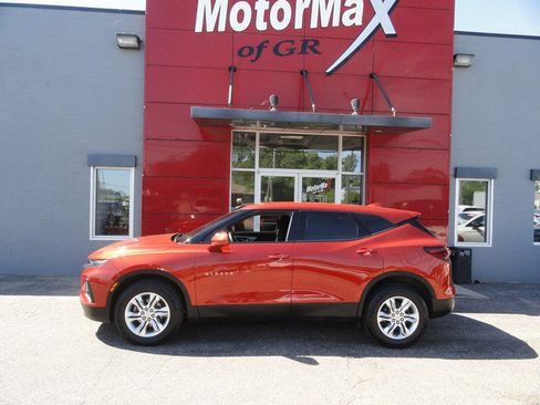 Used 2021 Chevrolet Blazer LT w/ LPO, Floor Liner Package AWD/4WD image 2