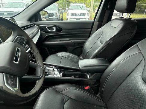 Used 2022 Jeep Compass High Altitude AWD/4WD image 5