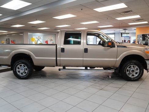 Used 2013 Ford F350 XLT w/ XLT Premium Pkg AWD/4WD image 12