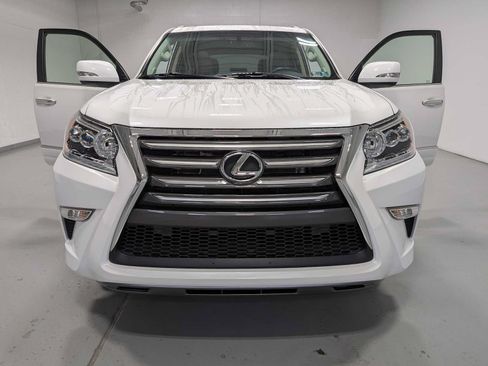 Used 2018 Lexus GX 460 w/ Navigation Package AWD/4WD image 15