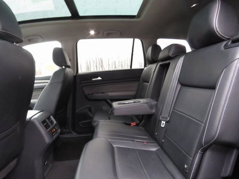 Used 2021 Volkswagen Atlas SEL image 20