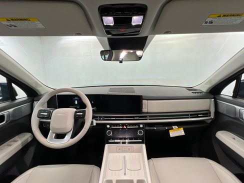 Used 2026 Hyundai Santa Fe SEL AWD/4WD image 10