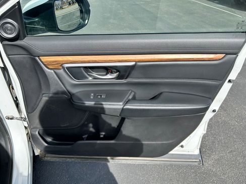 Used 2021 Honda CR-V Touring image 27