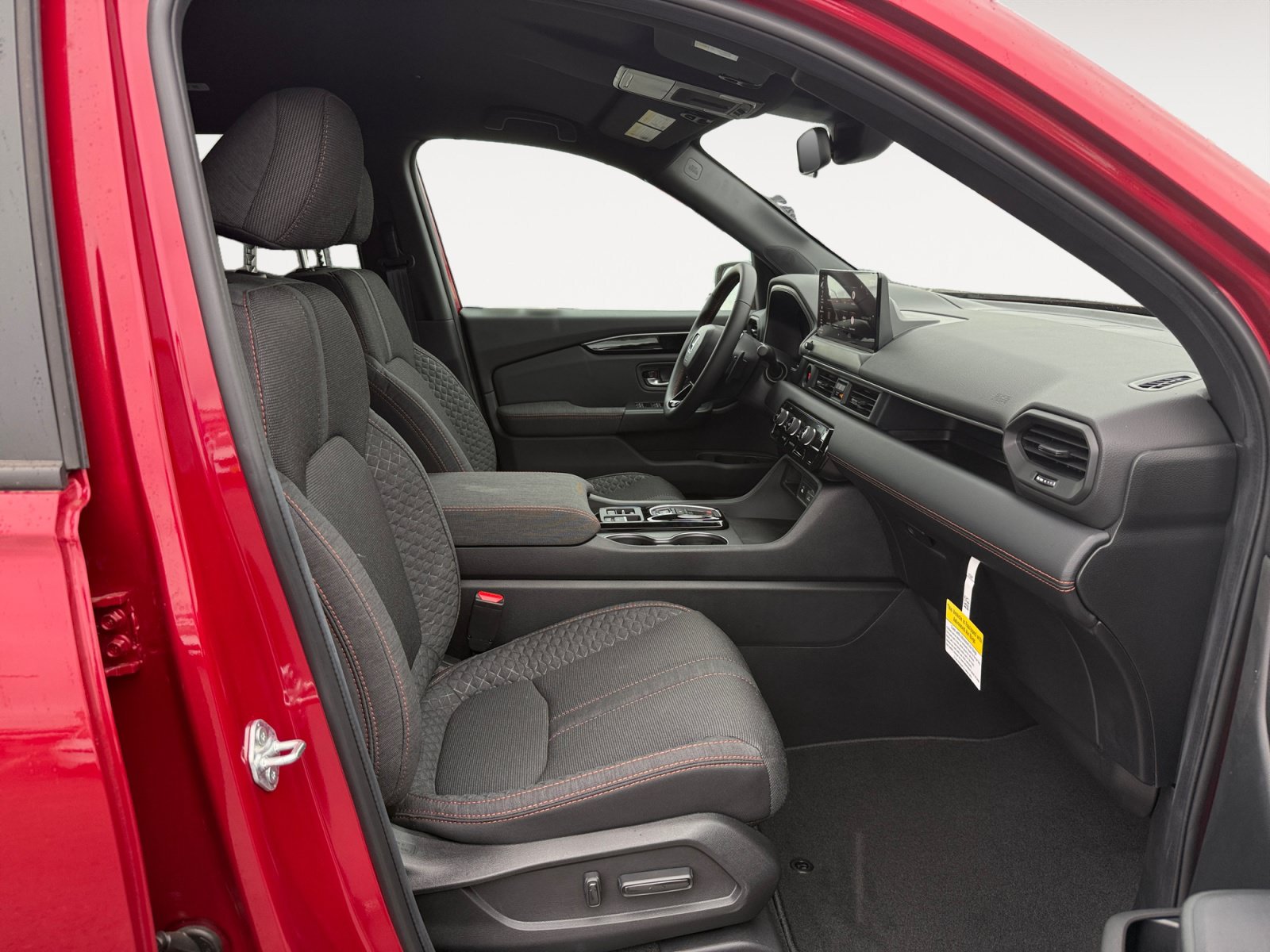 New 2026 Honda Pilot Sport image 19