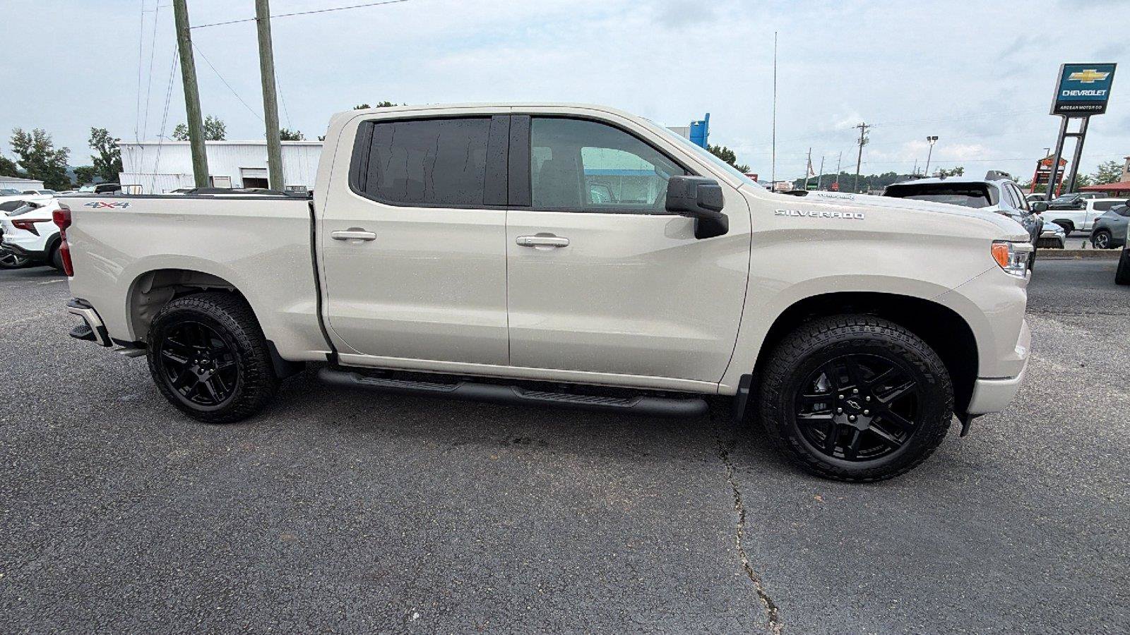 New 2026 Chevrolet Silverado 1500 RST w/ RST Select Package AWD/4WD image 7