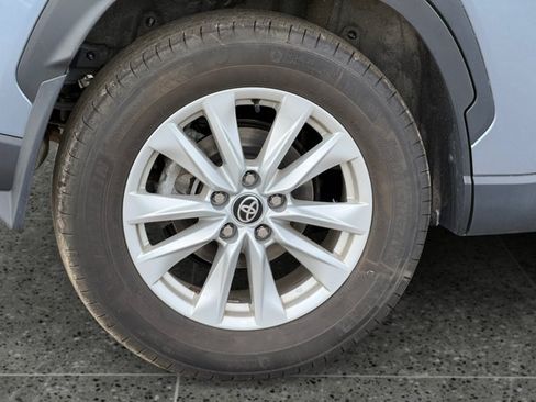 Certified 2024 Toyota Corolla Cross LE AWD/4WD image 13