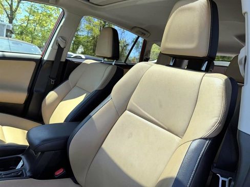 Used 2016 Toyota RAV4 Limited AWD/4WD image 12
