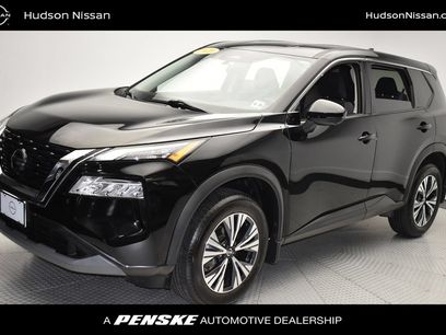 Used 2021 Nissan Rogue SV