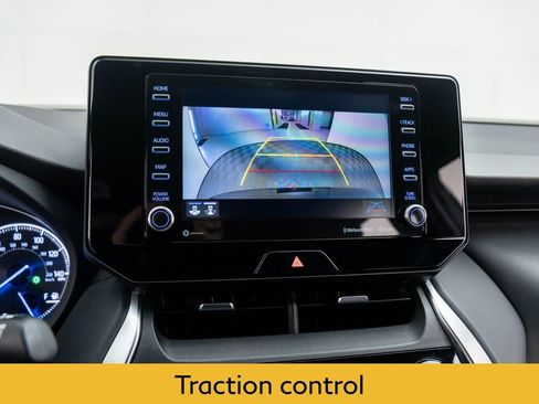 Used 2021 Toyota Venza XLE image 27