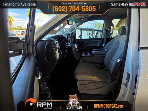 Used 2017 GMC Sierra 3500 2WD Crew Cab w/ Sierra Convenience Package image 8