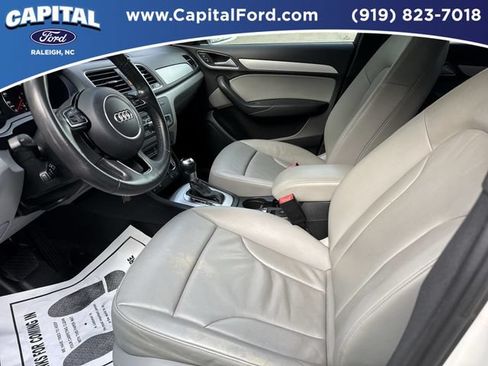 Used 2018 Audi Q3 2.0T Premium FWD image 19