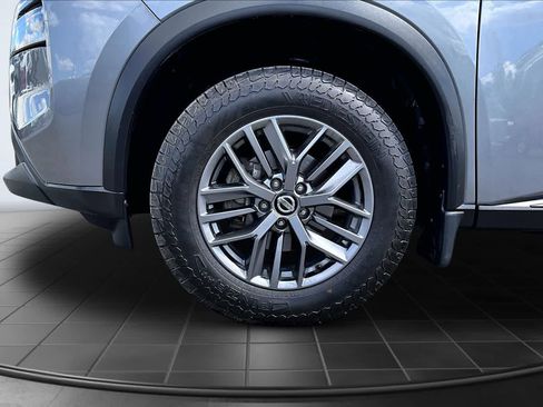 Used 2021 Nissan Rogue S AWD/4WD image 8