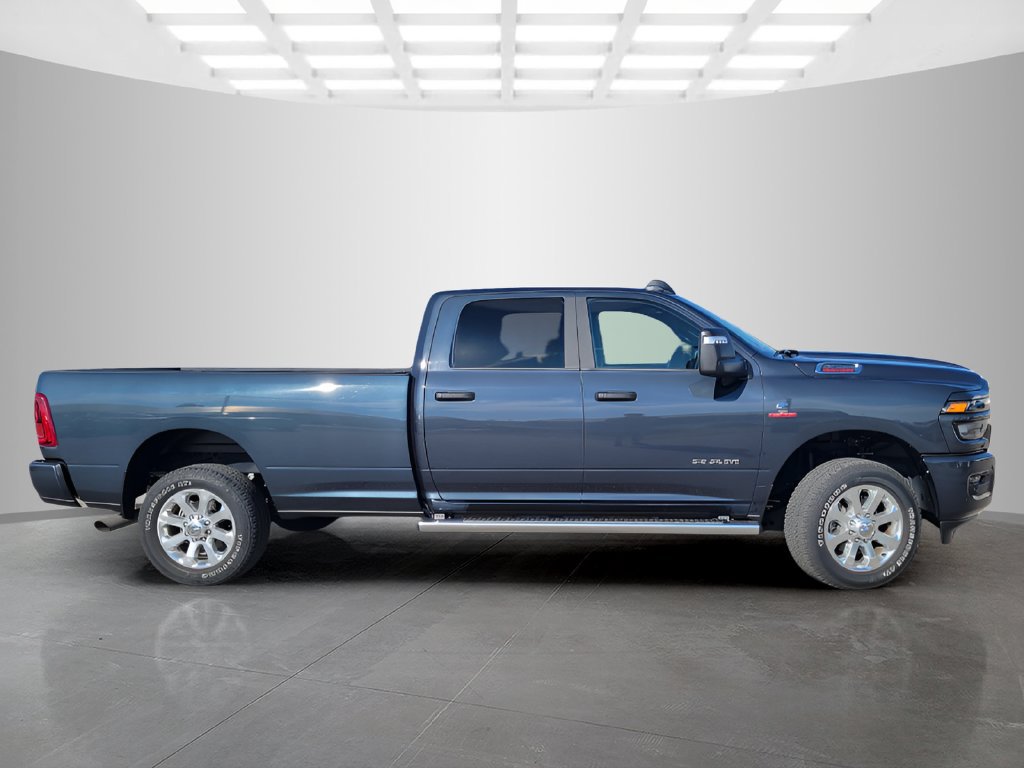Used 2026 RAM 3500 Big Horn AWD/4WD image 2