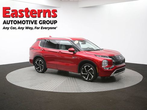 Used 2023 Mitsubishi Outlander SEL image 48