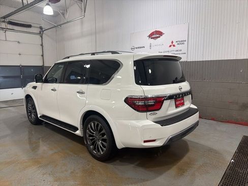 Used 2024 Nissan Armada Platinum w/ Captain's Chairs Package image 6