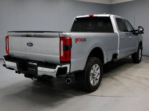 Certified 2024 Ford F250 Lariat w/ Lariat Ultimate Package image 12