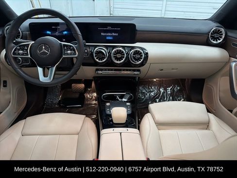Used 2023 Mercedes-Benz CLA 250 image 23
