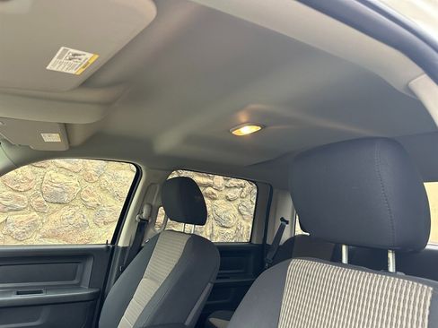 Used 2012 RAM 3500 ST w/ Chrome Appearance Group image 17