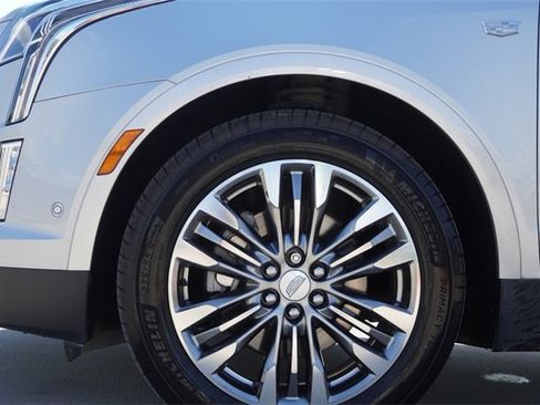 Used 2020 Cadillac XT5 Sportv image 5