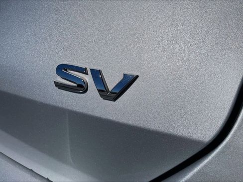 Used 2016 Nissan Rogue SV w/ SV Premium Package image 9