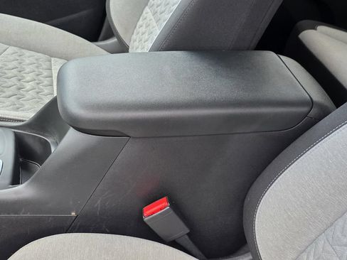 Used 2023 Chevrolet Equinox LT AWD/4WD image 8