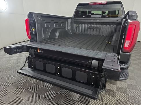 Used 2024 GMC Sierra 1500 AT4 w/ Technology Package image 12