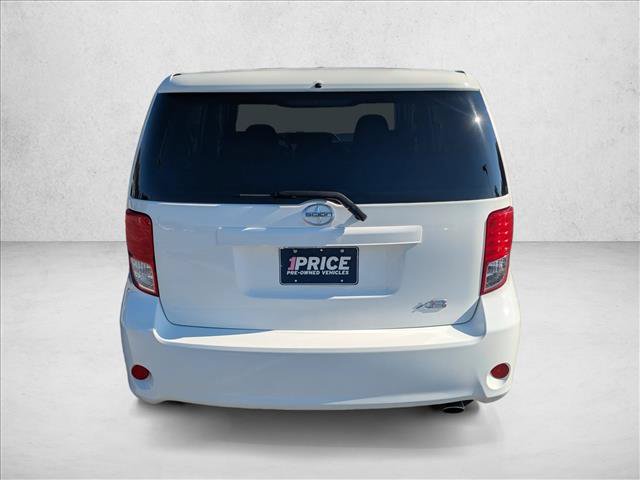 Used 2012 Scion xB FWD image 6