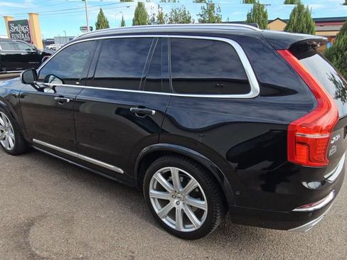 Used 2019 Volvo XC90 T8 Inscription w/ Luxury Package image 5