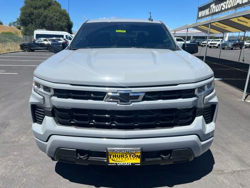 Used 2024 Chevrolet Silverado 1500 RST w/ Z71 Off-Road Package AWD/4WD image 4