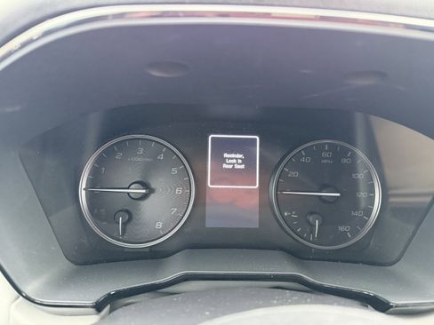 Used 2023 Subaru Outback Premium AWD/4WD image 16