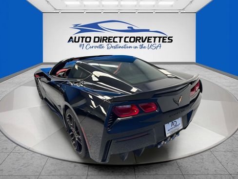 Used 2019 Chevrolet Corvette Stingray Coupe RWD image 11