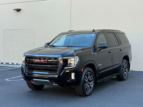 Used 2021 GMC Yukon AT4 w/ Rear Media and Nav Package image 4