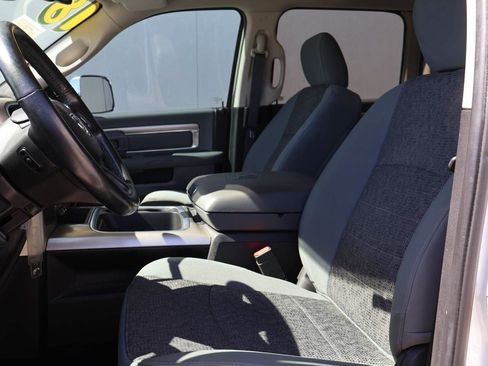 Used 2018 RAM 3500 Big Horn w/ Harvest Edition AWD/4WD image 10