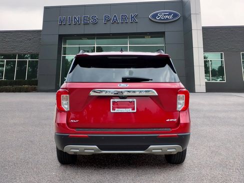 Certified 2024 Ford Explorer XLT w/ Equipment Group 202A AWD/4WD image 6