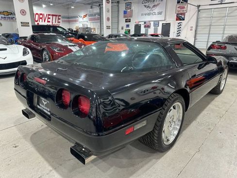 Used 1994 Chevrolet Corvette Coupe image 6