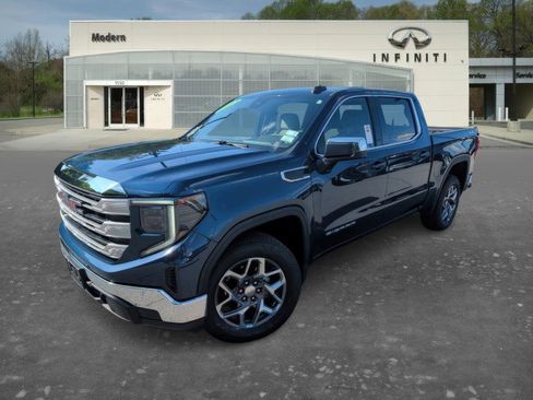 Used 2023 GMC Sierra 1500 SLE AWD/4WD image 1