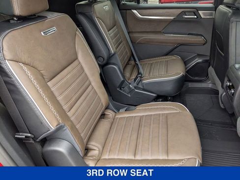 New 2026 GMC Acadia Denali Ultimate w/ LPO, All-Weather Package image 37