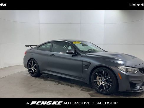 Used 2016 BMW M4 GTS image 2