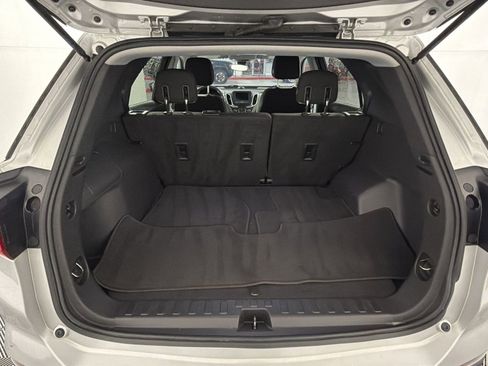 Used 2020 Chevrolet Equinox LS w/ LS Convenience Package image 25