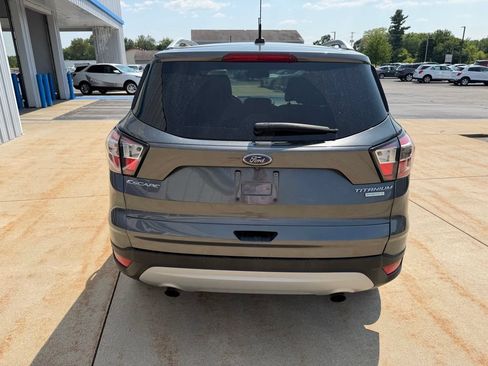 Used 2017 Ford Escape Titanium FWD image 4