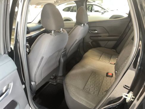 Used 2025 Nissan Kicks SV image 20