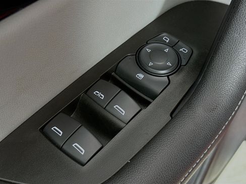 Used 2023 Chevrolet Blazer LT image 20