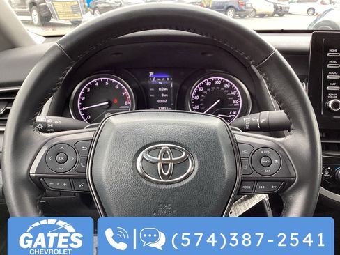Used 2024 Toyota Camry SE image 27