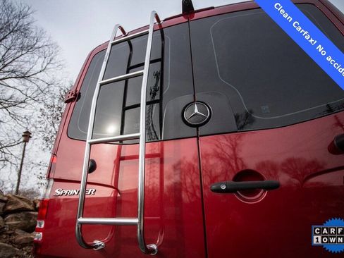 Used 2012 Mercedes-Benz Sprinter 2500 image 14