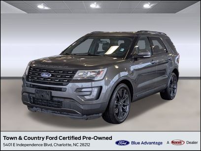 Certified 2017 Ford Explorer XLT w/ Equipment Group 202A