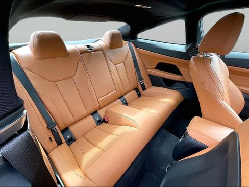 Used 2024 BMW 430i xDrive Coupe w/ M Sport Package AWD/4WD image 19