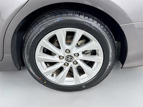 Certified 2021 Toyota Camry LE w/ Carpet Mat Package (TMS) image 28